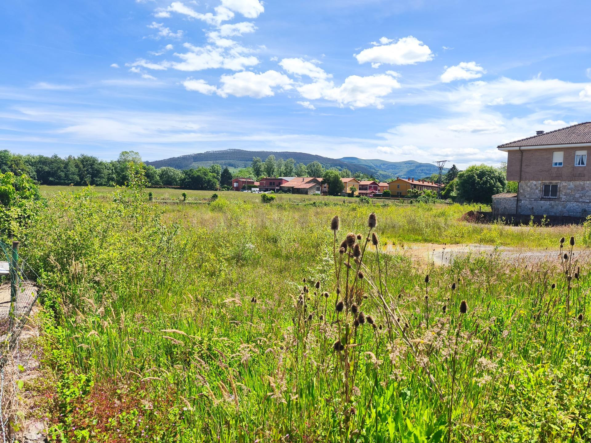 Exclusivos terrenos urbanos en Santa Mª De Cayón - foto 4