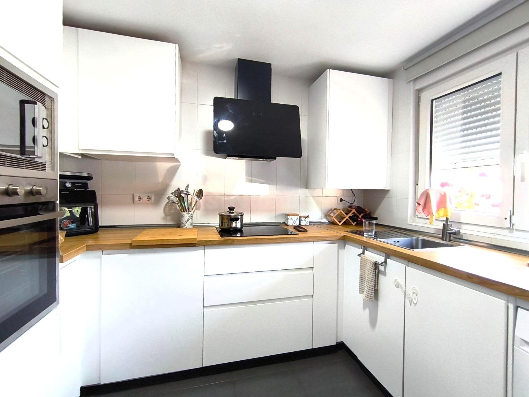 Chalet adosado en Lloreda de Cayon impecable!!! - foto 4