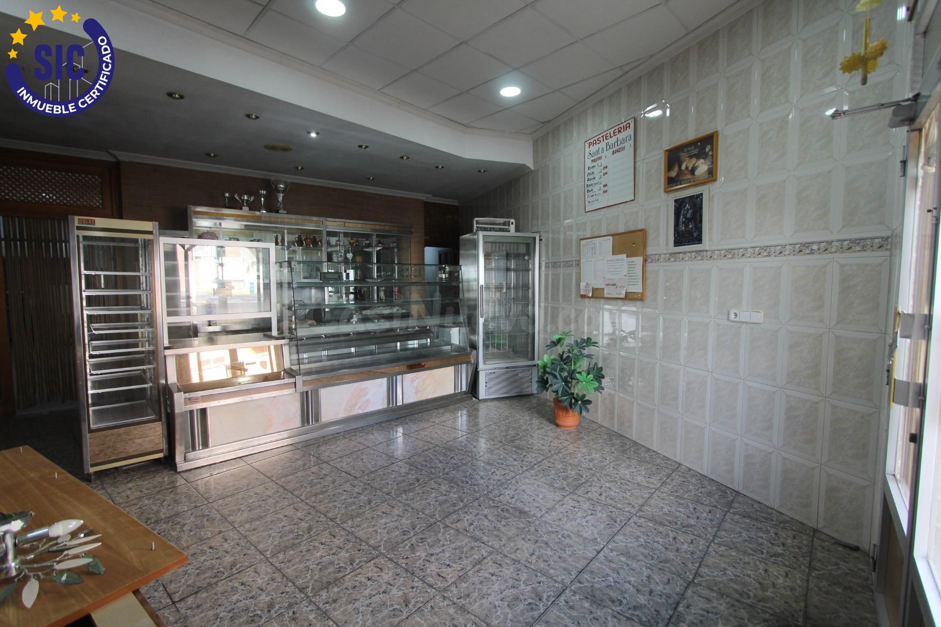 Excelente oportunidad de inversión en Macastre - foto 3