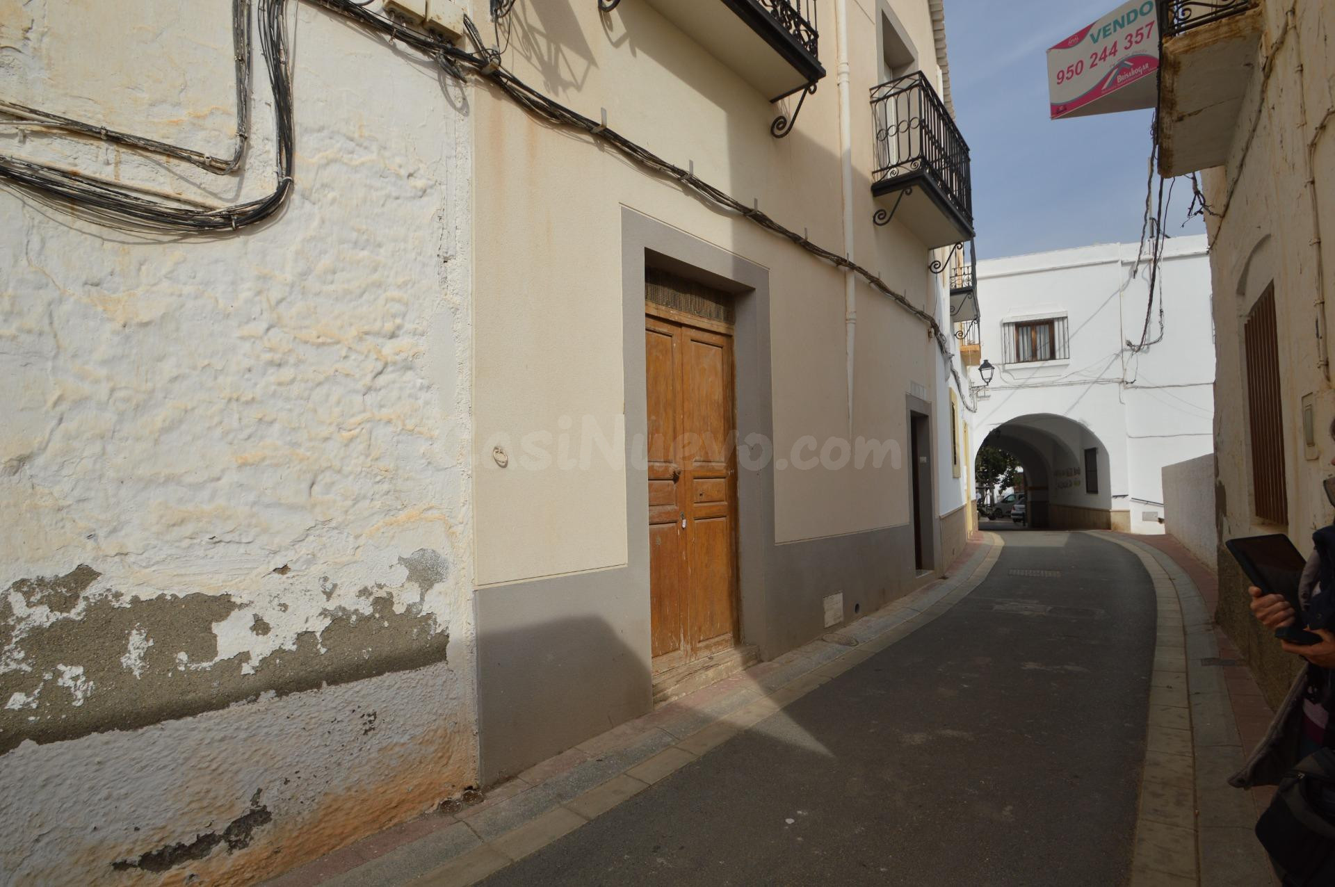 Almacén 3 habitaciones 20m² en venta - GERGAL