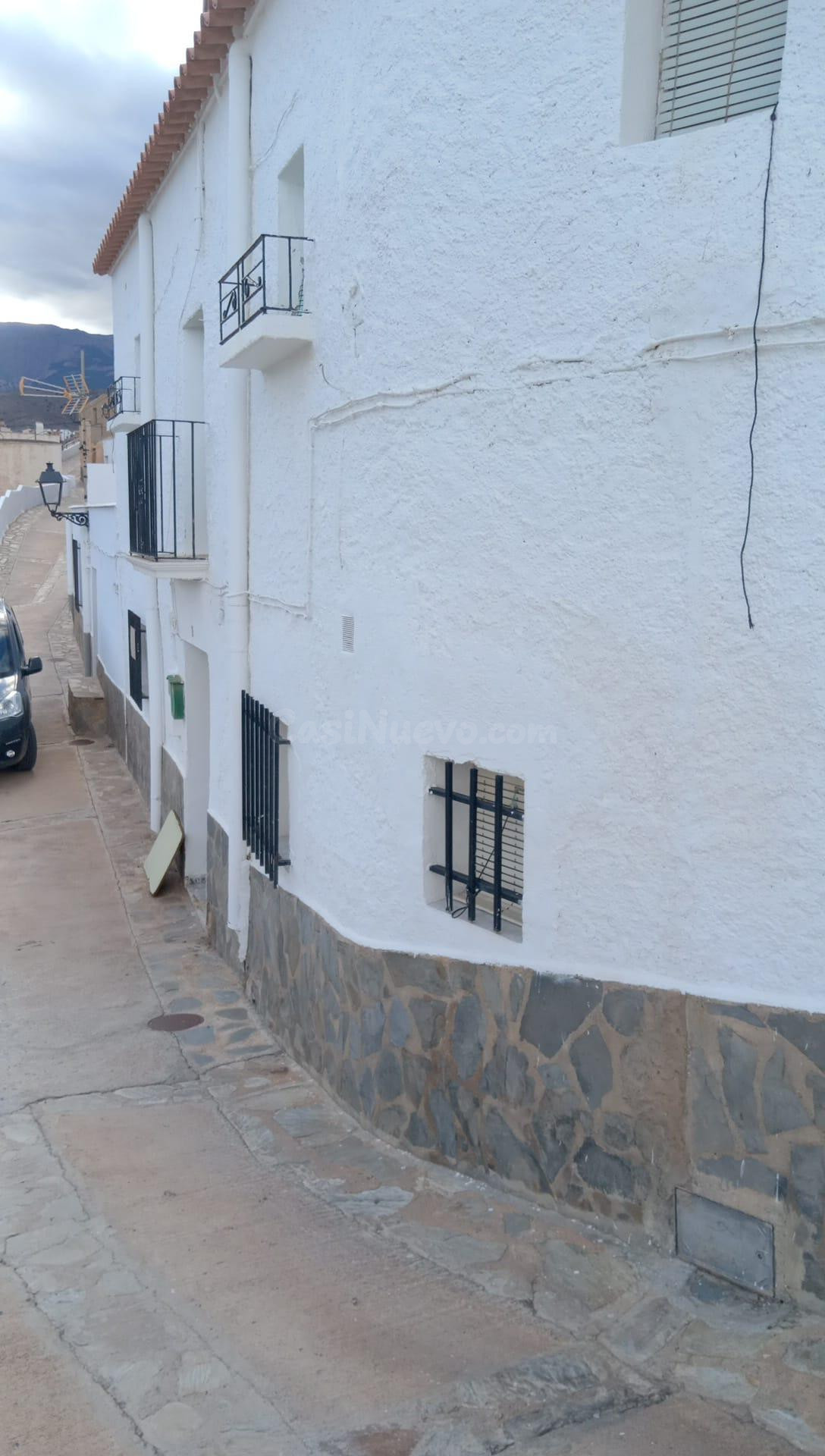Casa 6 habitaciones 285m² en venta - Abla