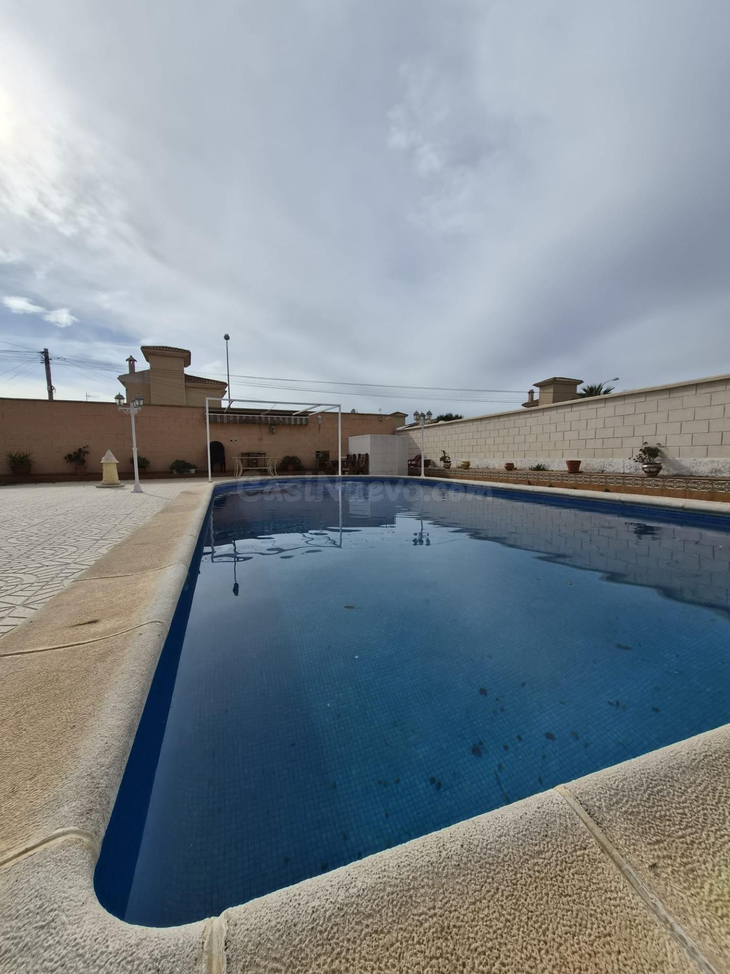 MAGNIFICO CHALET CON PISCINA PRIVADA Y GRAN PARCELA, VENGA A VERLO!!