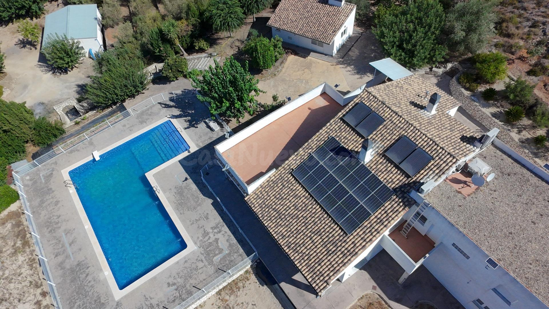 Espectacular chalet independiente con piscina, 6.800 m2 de p