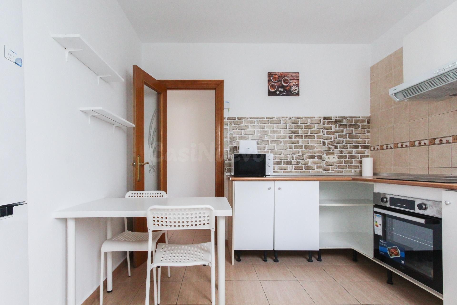 Piso céntrico y versátil en Xirivella ¡Tu nuevo hogar a un p - foto 2