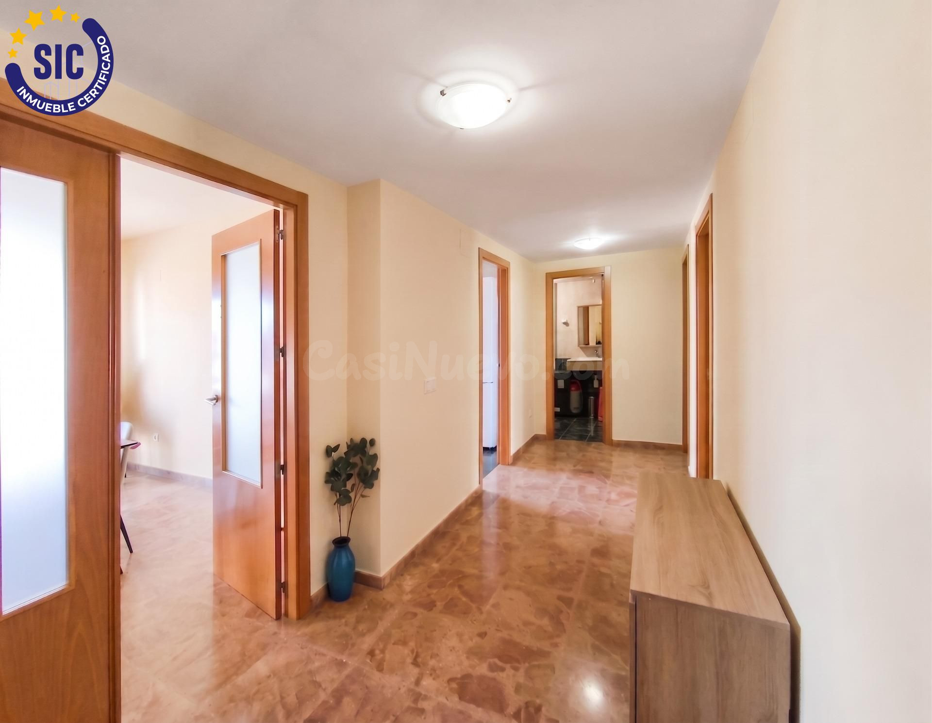 Ático Exclusivo con Terraza y Autonomía Energética en Onda - foto 2