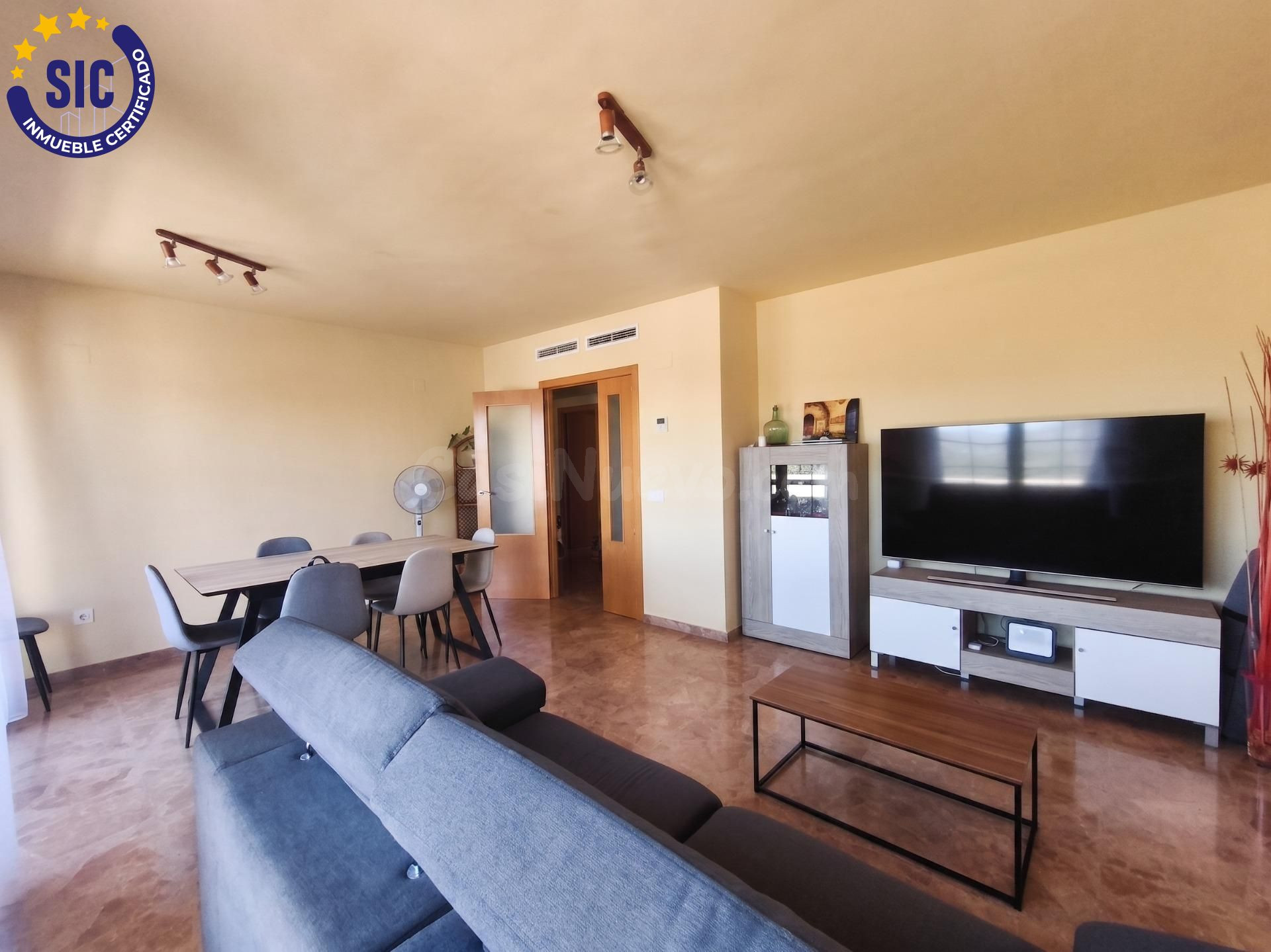Ático Exclusivo con Terraza y Autonomía Energética en Onda - foto 3