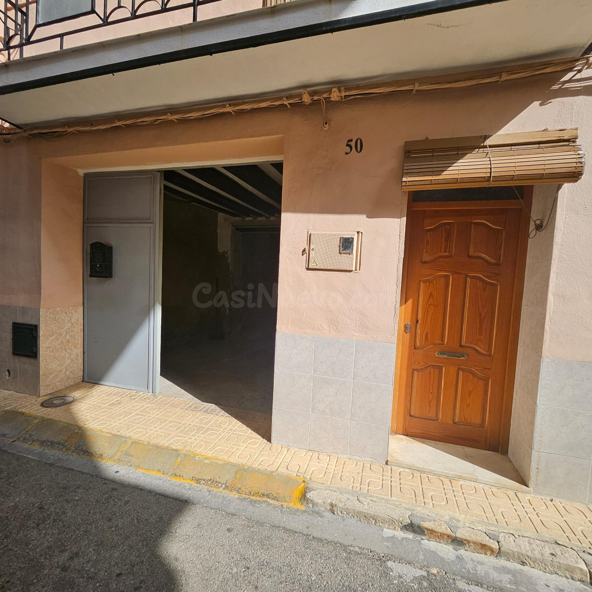 ¡Oportunidad Única en Llutxent!