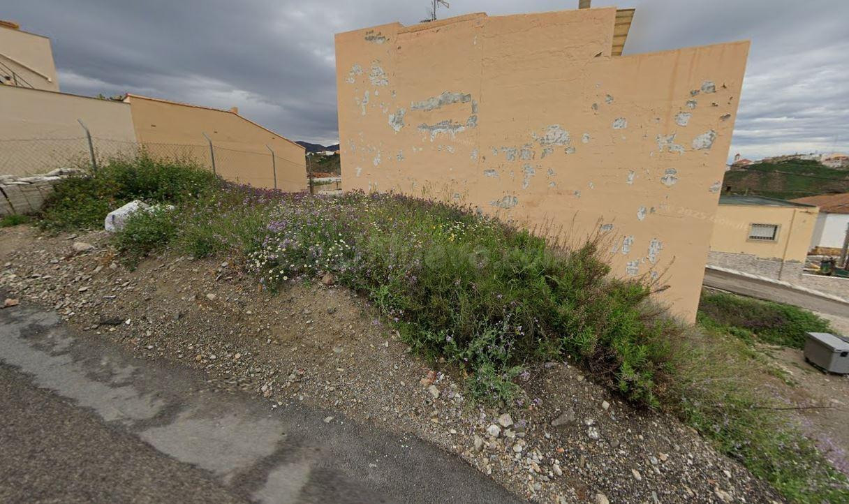 Venta solar urbanoen Olula del Rio