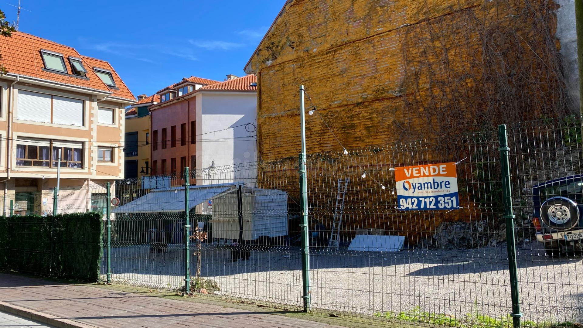 SE VENDE PARCELA URBANO EN LLANES