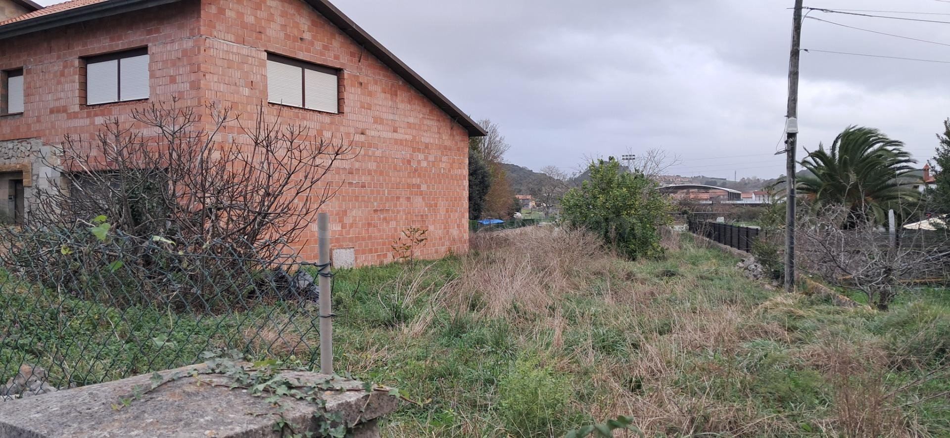 Casa independiente con jardín - foto 4