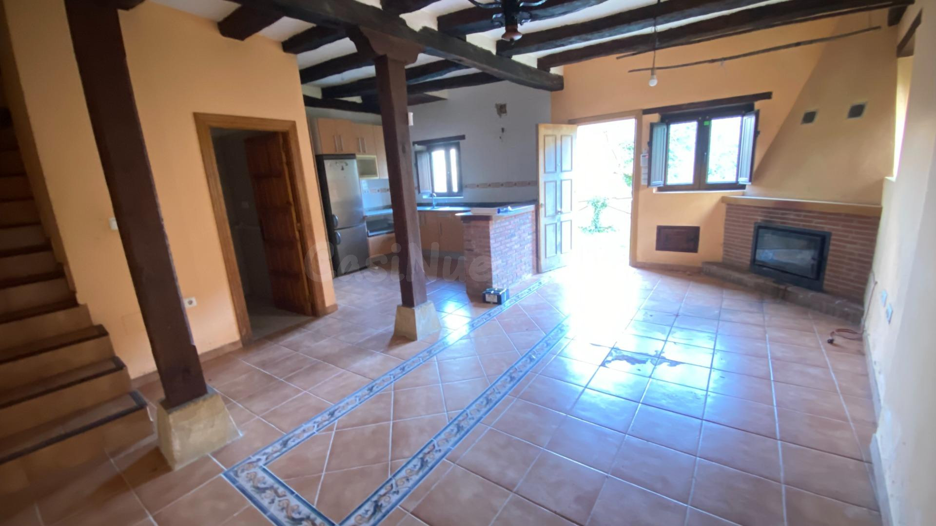 Casa en Pesaguero - foto 3