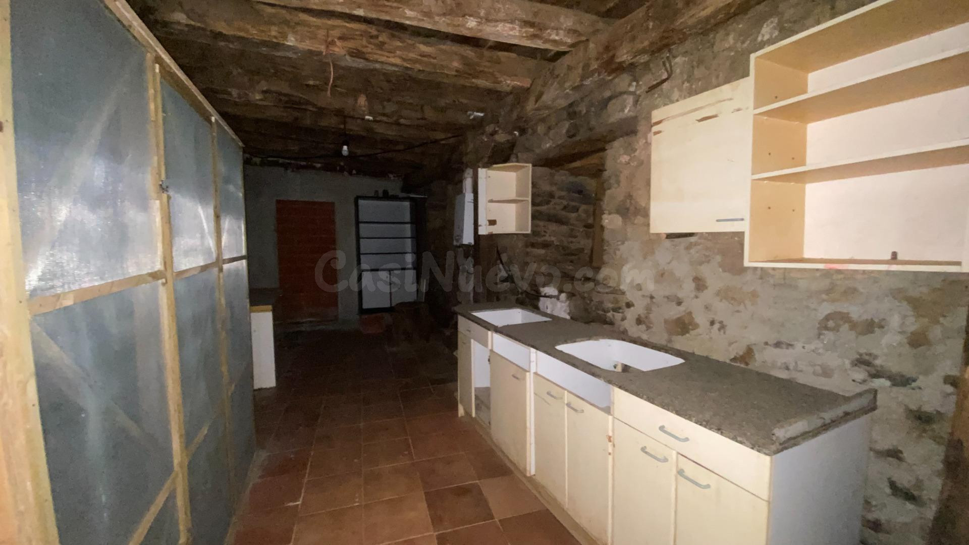 Casa en Pesaguero - foto 5