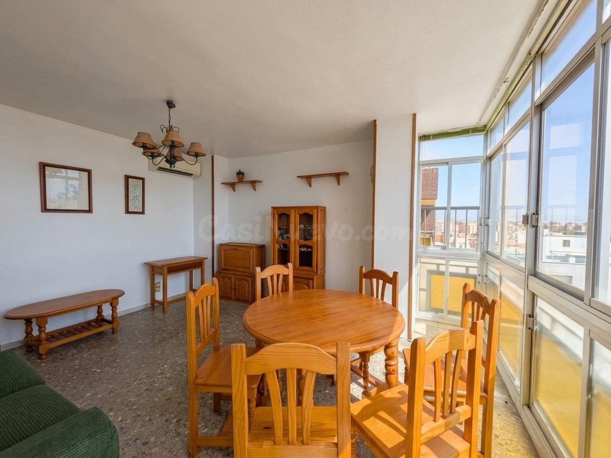 Piso de 3 habitaciones con vistas al mar para alquiler de la - foto 4