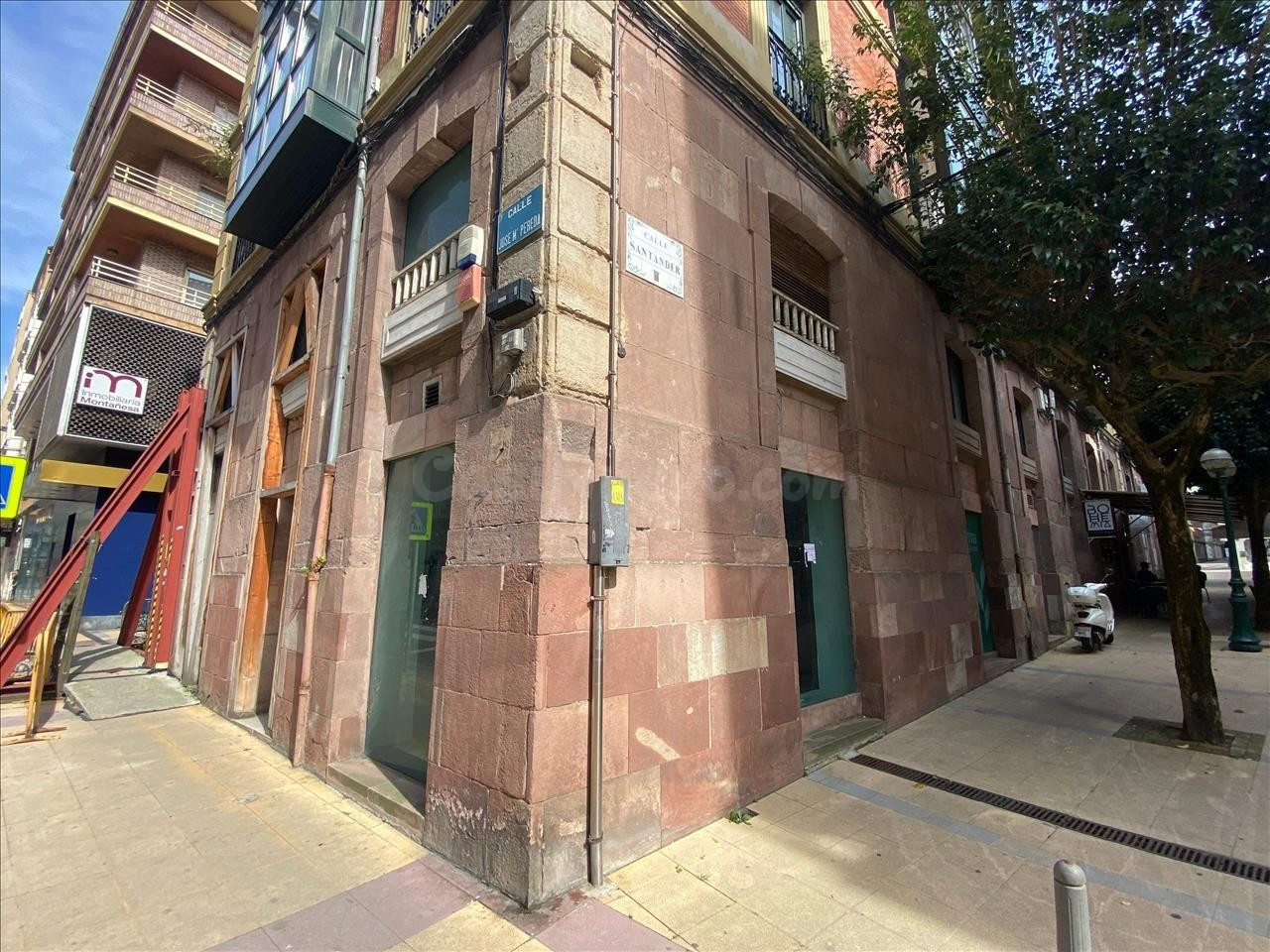 4 Pisos y 4 Trasteros en Torrelavega - foto 3