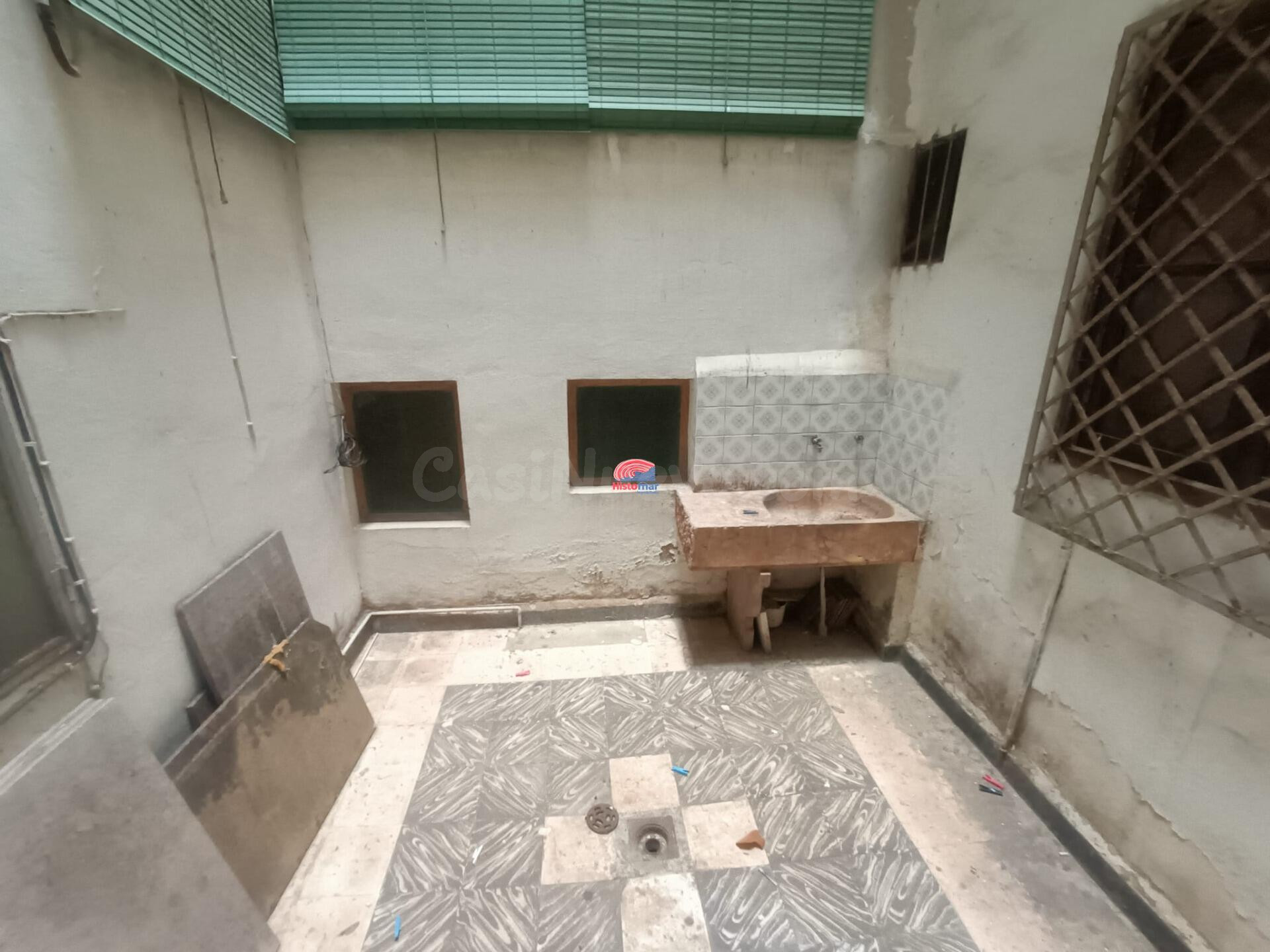 Local en el Centro de Sagunto por €70,000 - foto 2