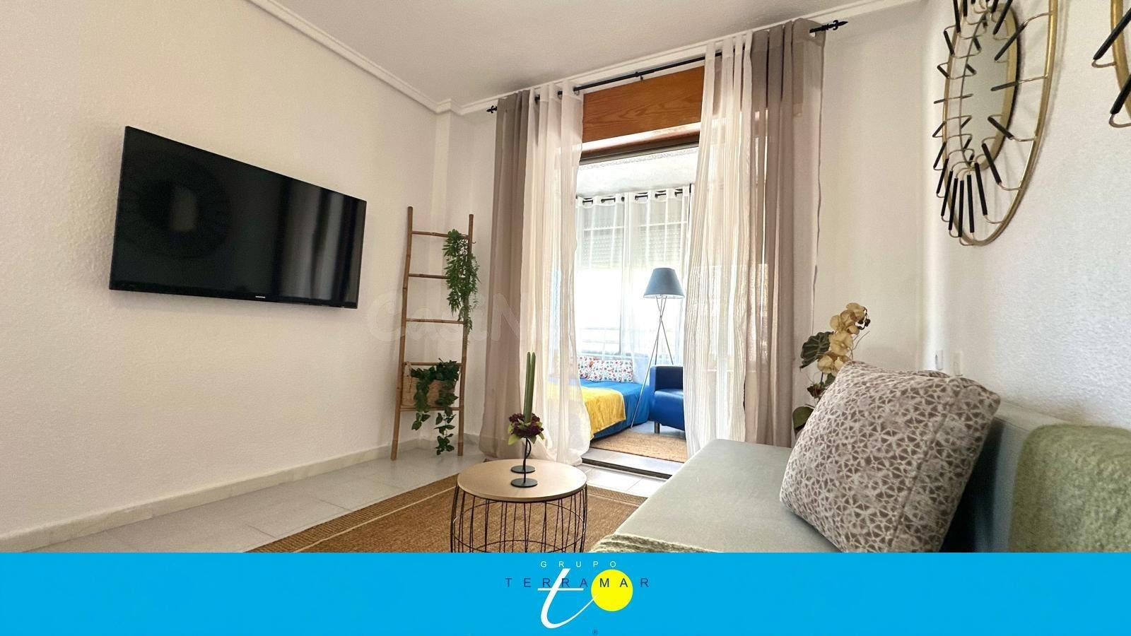 FANTASTICO Y AMPLIA APARTAMENTO, MUY LUMINOSO Y COQUETO, IDE - foto 3