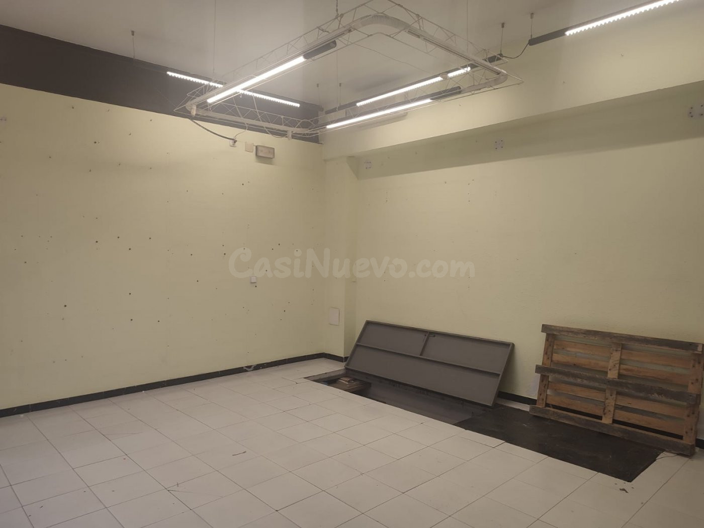 Local comercial en venta en VIlanova i la Geltrú, B Roxy - foto 2