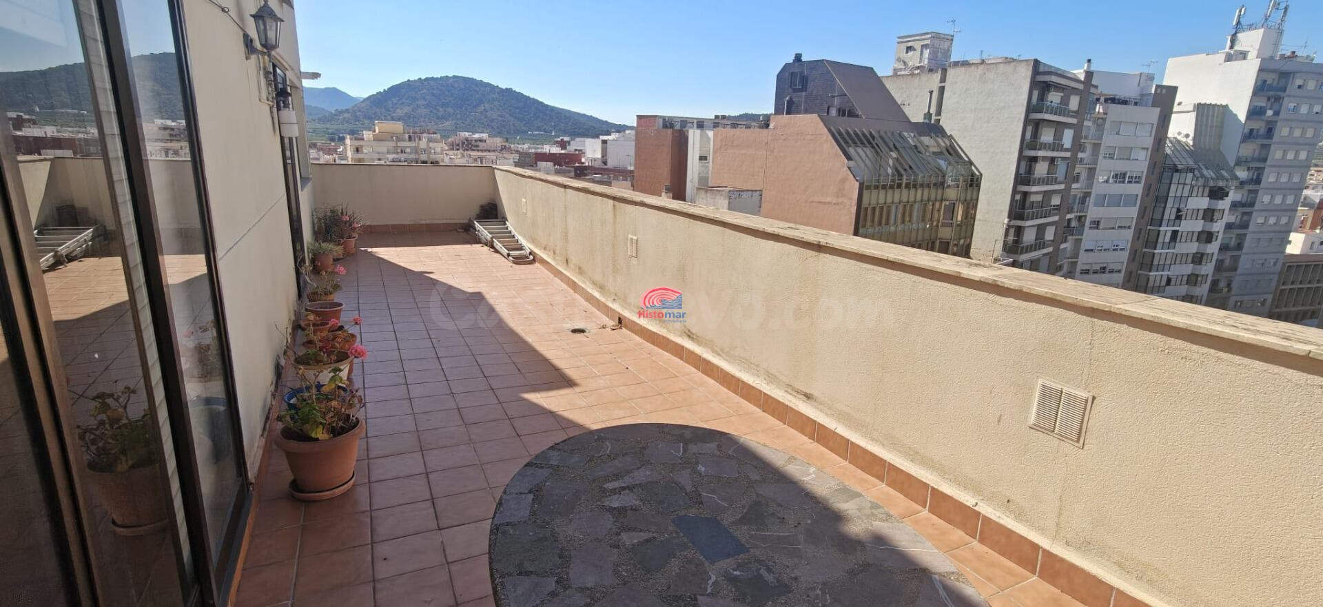 Ático en venta con impresionantes vistas y garaje cerrado -  - foto 4