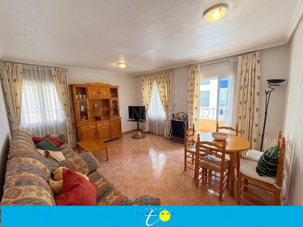ESTUPENDO Y AMPLIO APARTAMENTO, IDEAL PARA FAMILIAS QUE DESE - foto 5