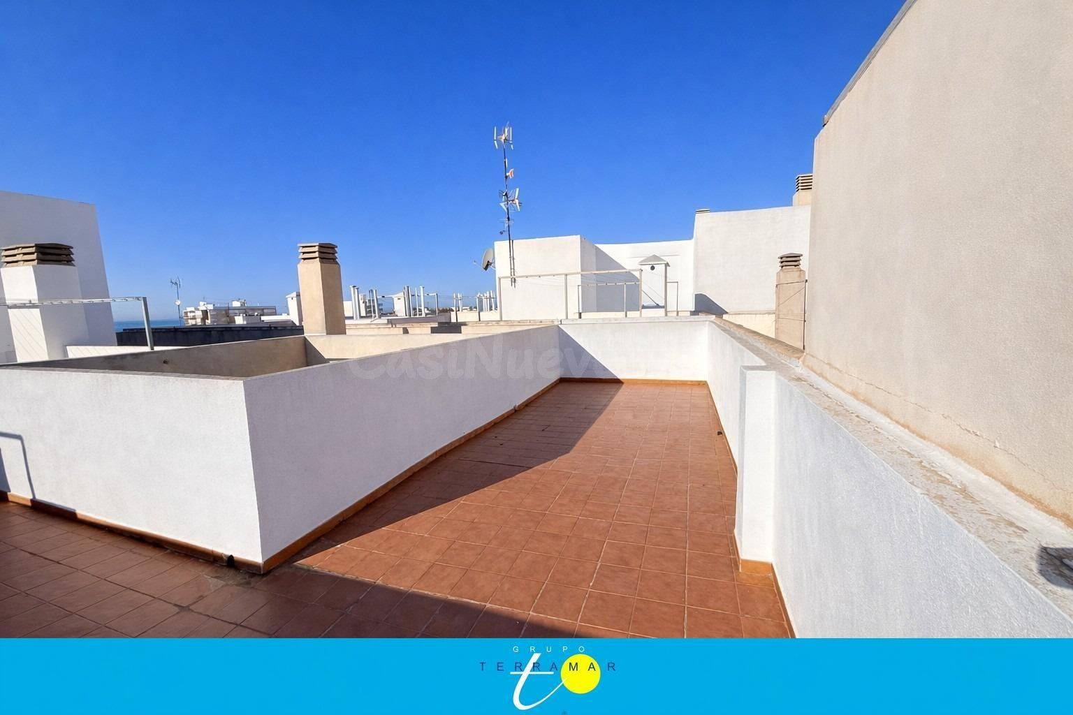 MAGNIFICO ATICO EN EL CENTRO DE TORREVIEJA Y A UNOS PASOS DE LA PLAYA