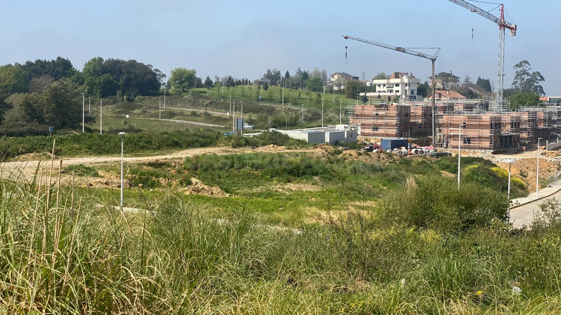 SUELO URBANO CONSOLIDADO PARA CUATRO VIVIENDAS - foto 3
