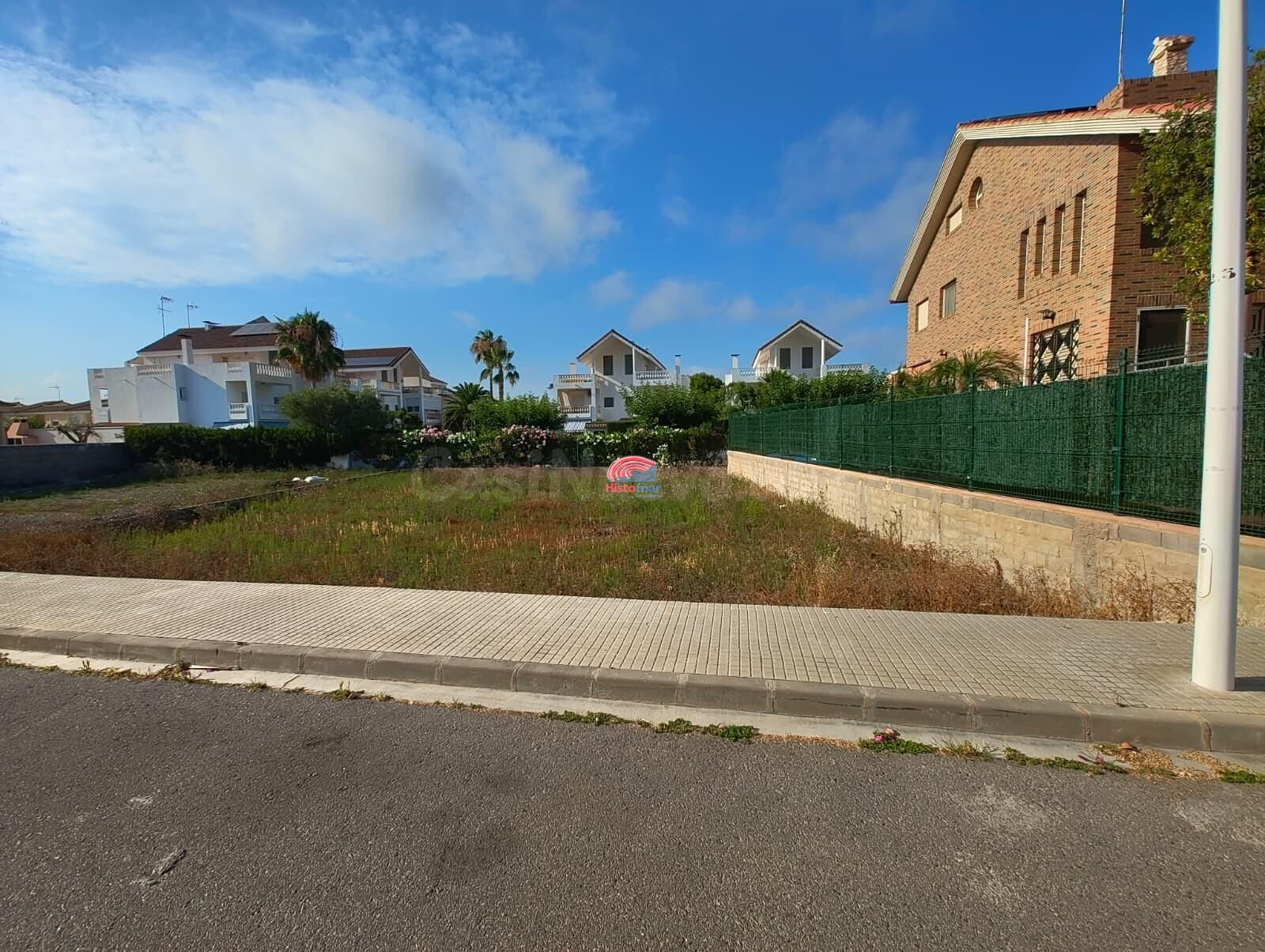 EXCLUSIVA PARCELA URBANA A 250 METROS DEL MAR | 490 m2 | FAC - foto 2