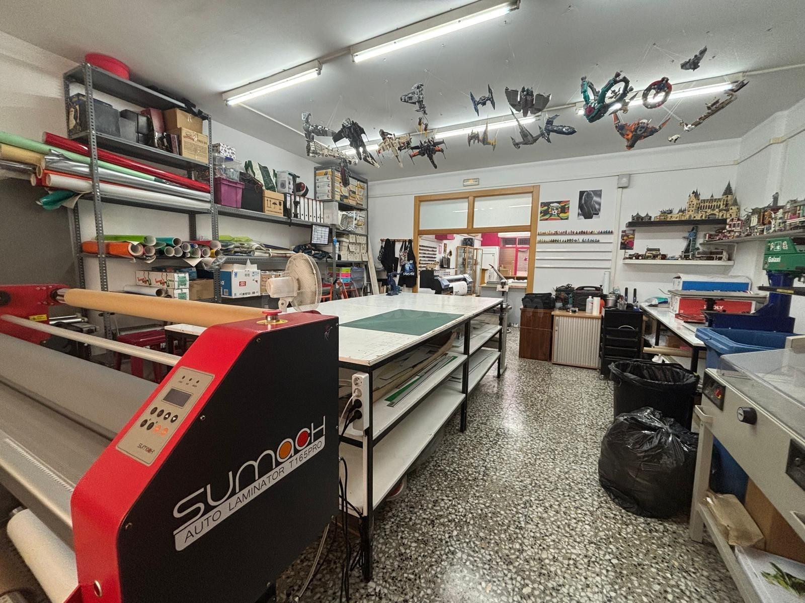 Local comercial en planta baja en el centro de Vilanova i la - foto 3