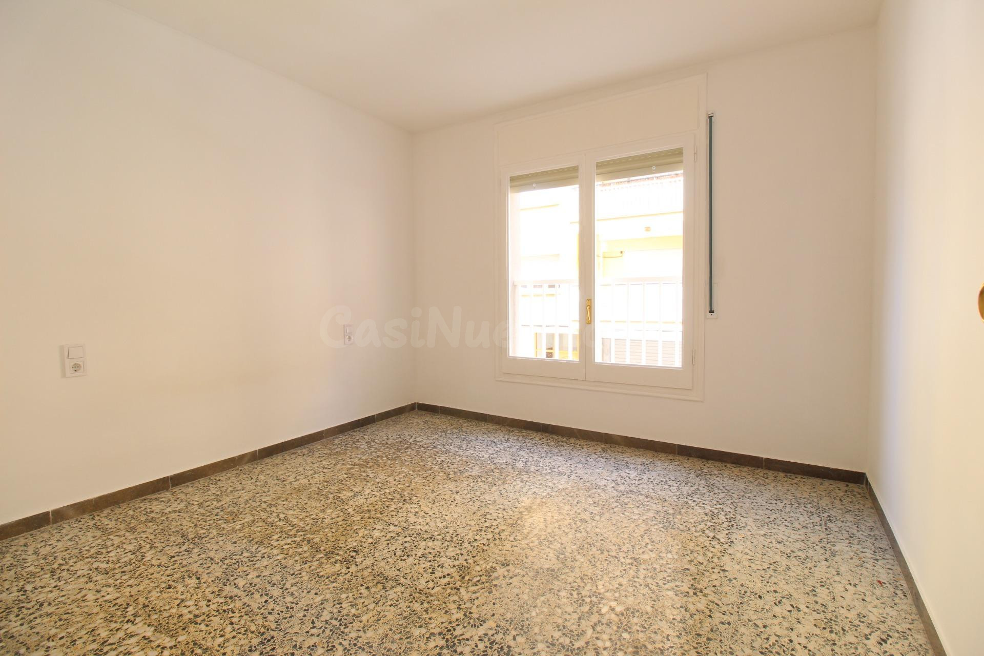 La playa como vecina; piso en venta en Vilanova i la Geltrú