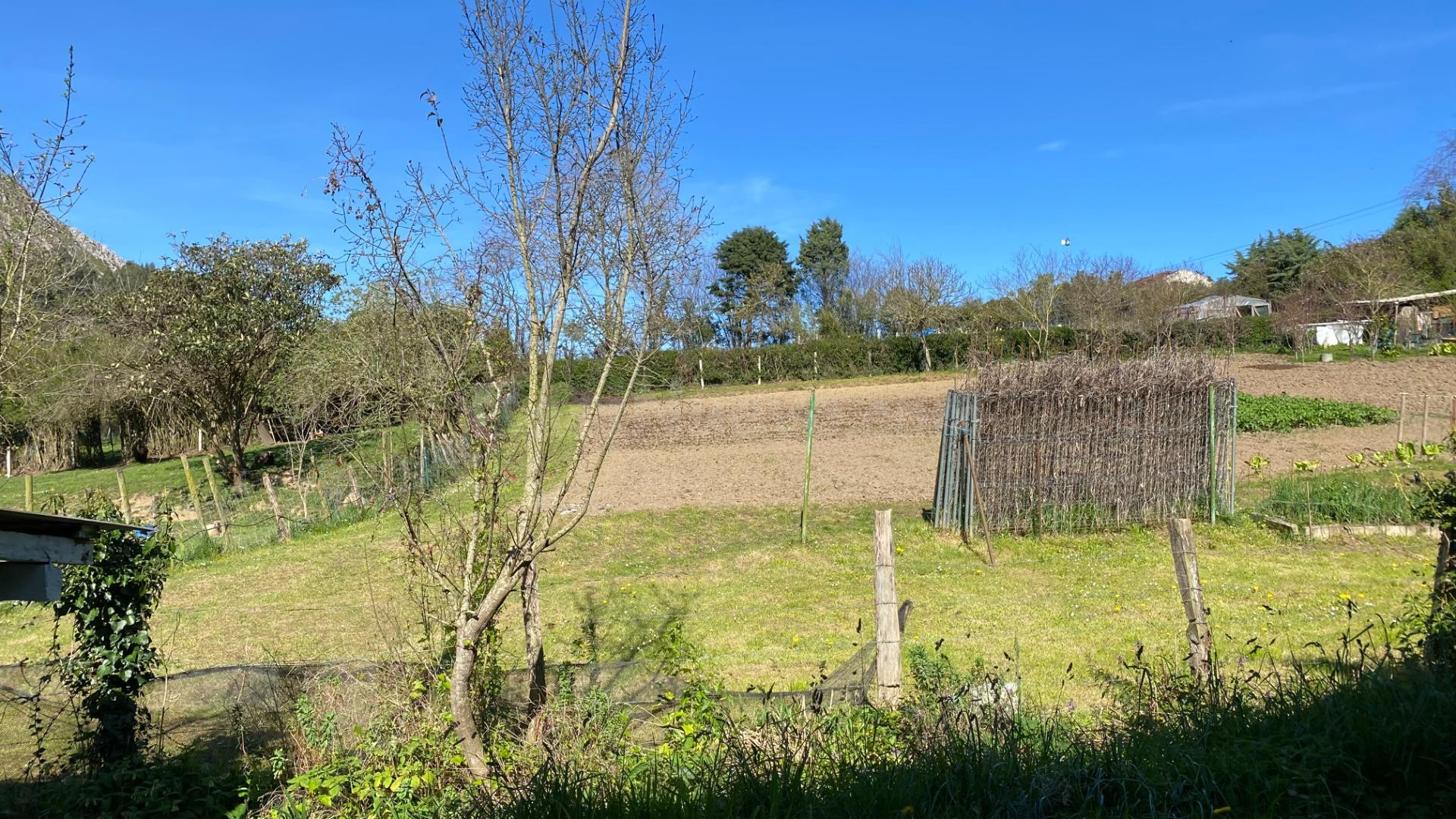 Terreno urbano en venta - Otañes-Baltezana-Ontón - foto 3