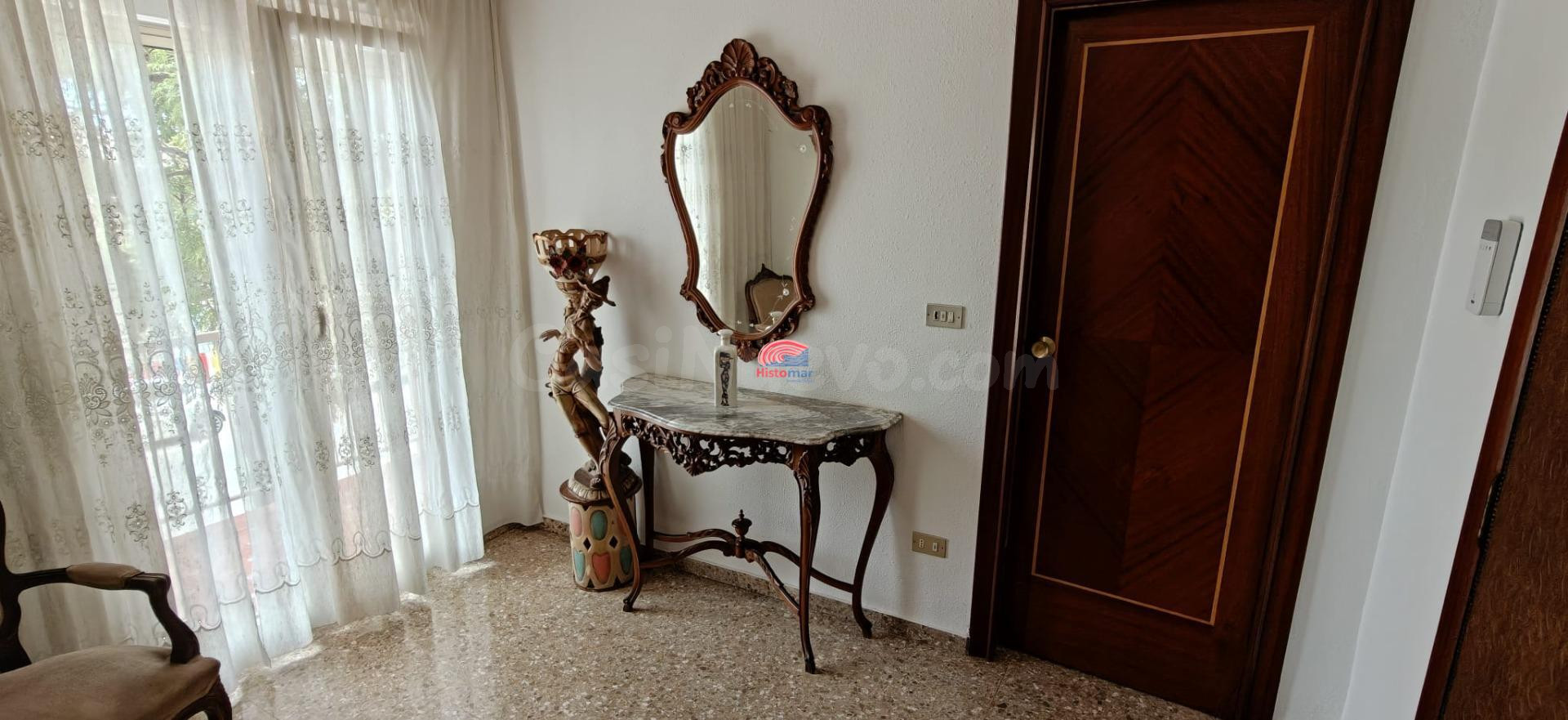 Amplio Piso en el Corazón de Sagunto - Ideal para Familias - foto 3