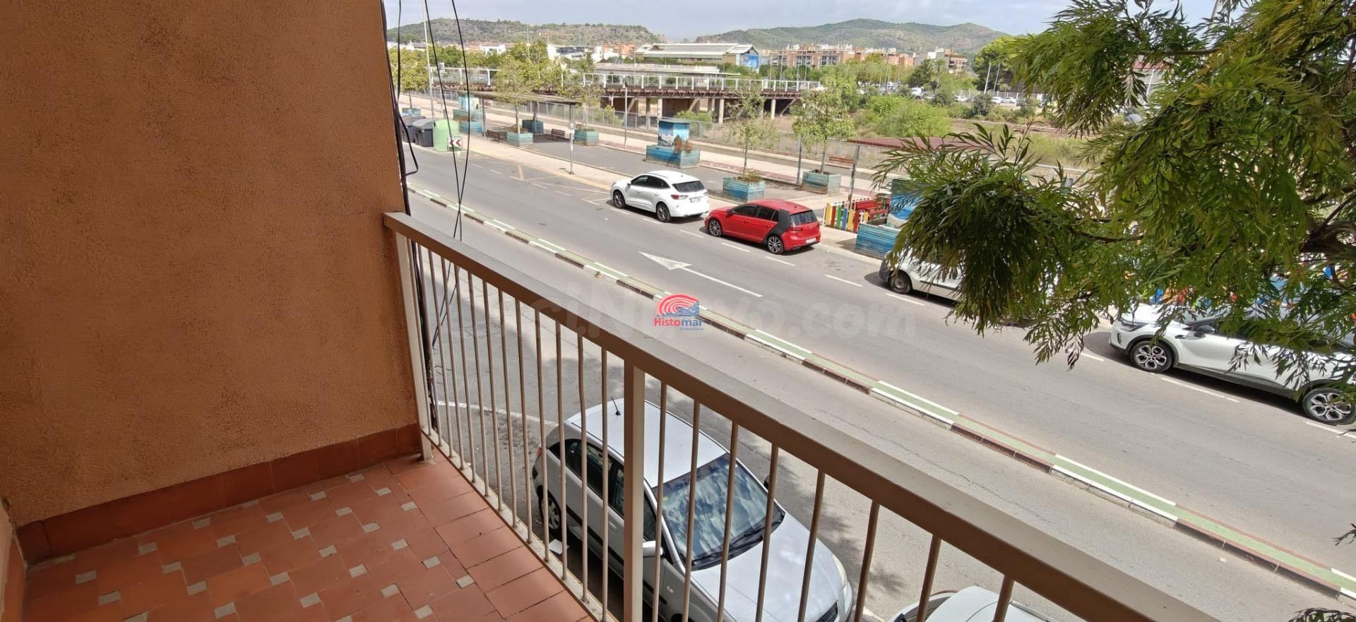 Amplio Piso en el Corazón de Sagunto - Ideal para Familias - foto 5