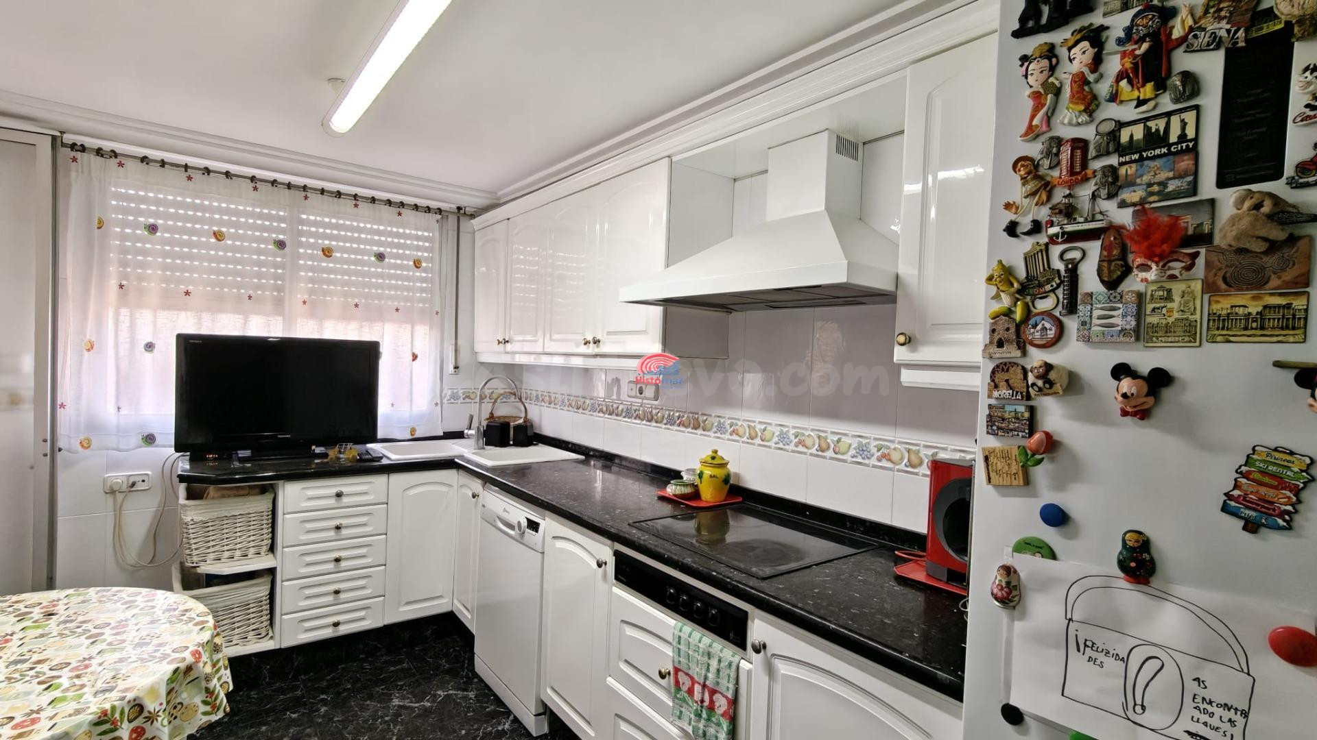 ESTUPENDO PISO ESQUINERO ZONA MORERIA - foto 4