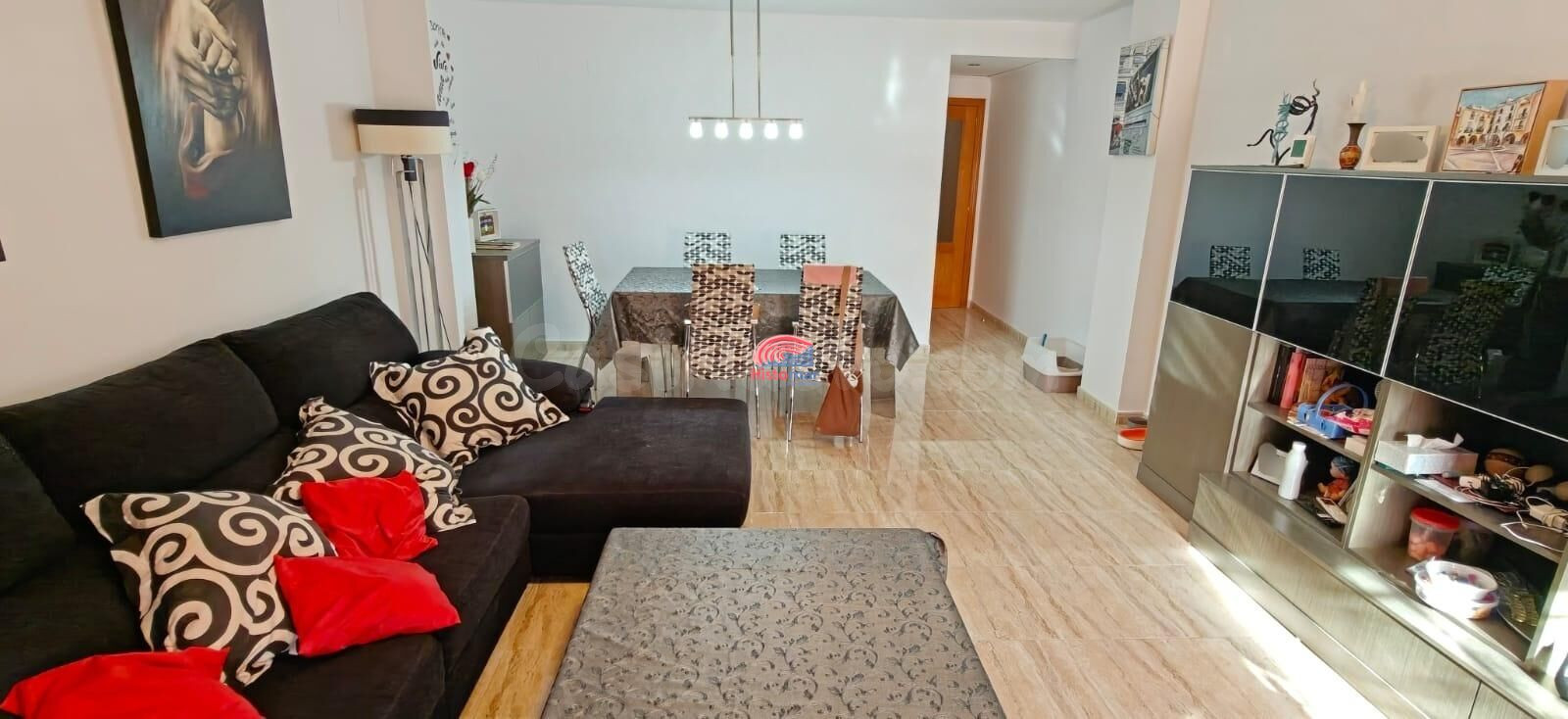 PISO EN PETRES - foto 2