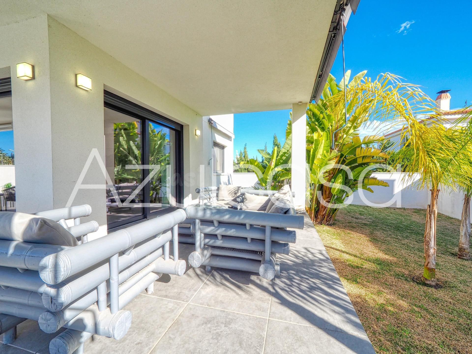 Exclusivo Chalet en venta de 5 dormitorios con 5 baños en La - foto 5
