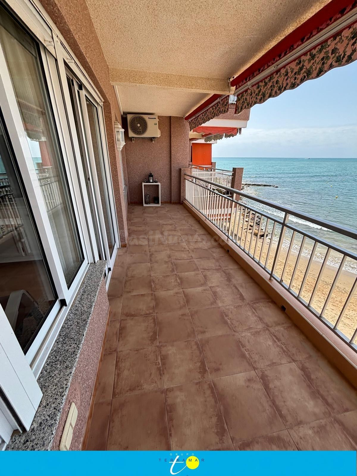 ESPECTACULAR APARTAMENTO CON INCREIBLES VISTAS A LA PLAYA - foto 5