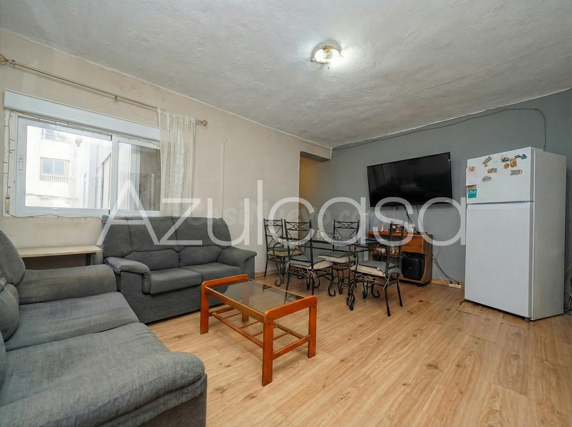 Estupenda Oportunidad de inversión. 3 dormitorios y 1 baño c - foto 2