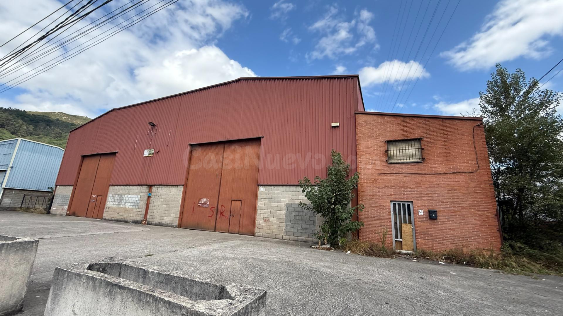 Nave industrial 2395m² en venta - Riaño - Barros - foto 4