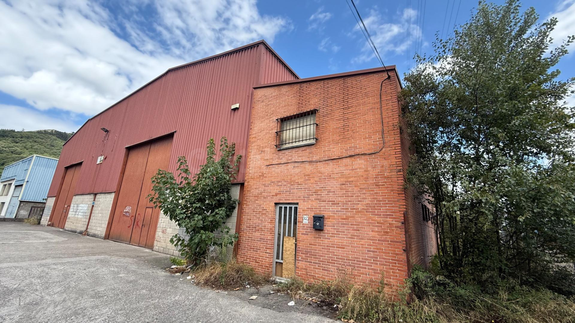 Nave industrial 2395m² en venta - Riaño - Barros - foto 5