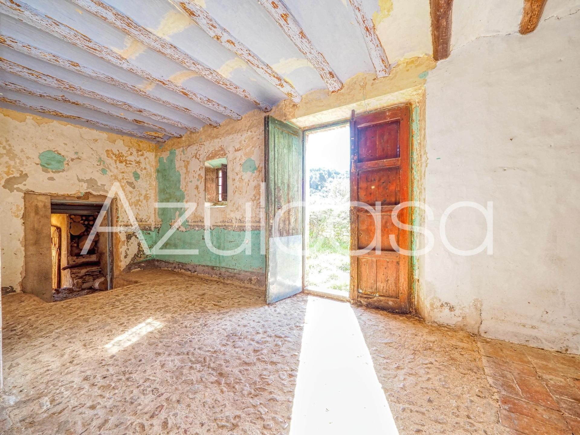 Estupenda Masía en venta con parcela rústica de 23.000m2 jun - foto 4