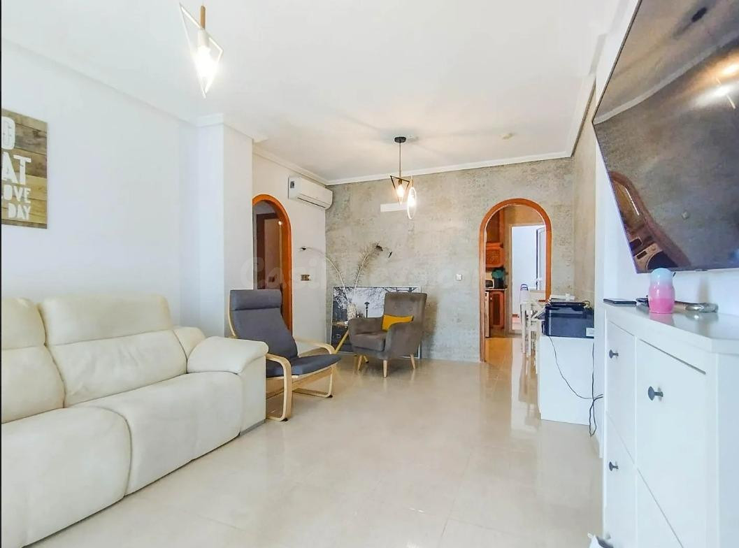 Apartamento de 2 dormitorios 1baño en Orihuela Costa (Alican - foto 5