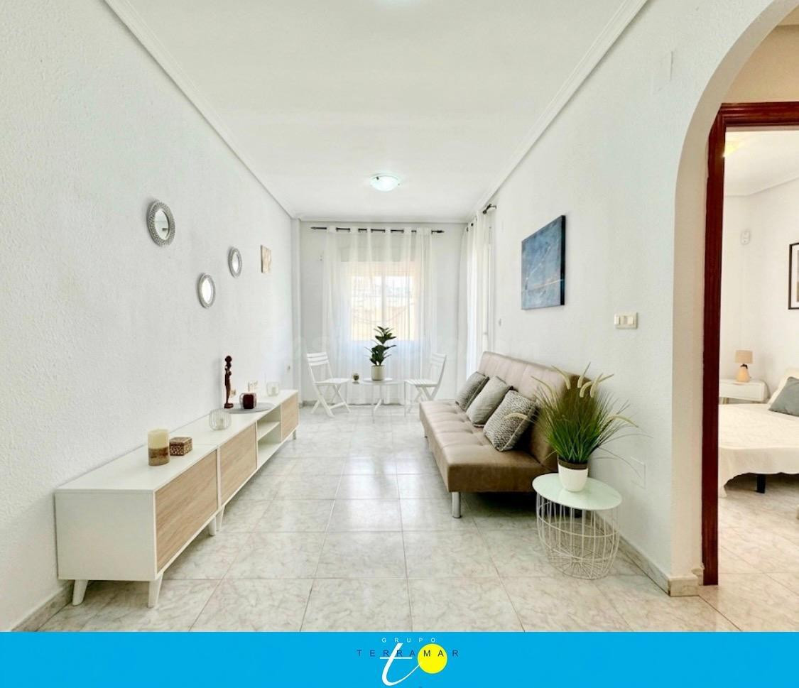 PRECIO Y LUMINOSO APARTAMENTO, MUY COQUETO, A UNOS PASOS DEL - foto 2