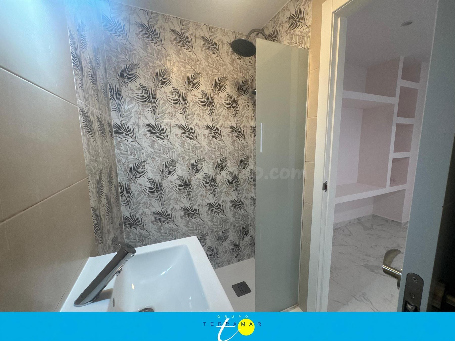FANTASTICA VIVIENDA TOTALMENTE REFORMADO EN PLENO CENTRO URB - foto 5