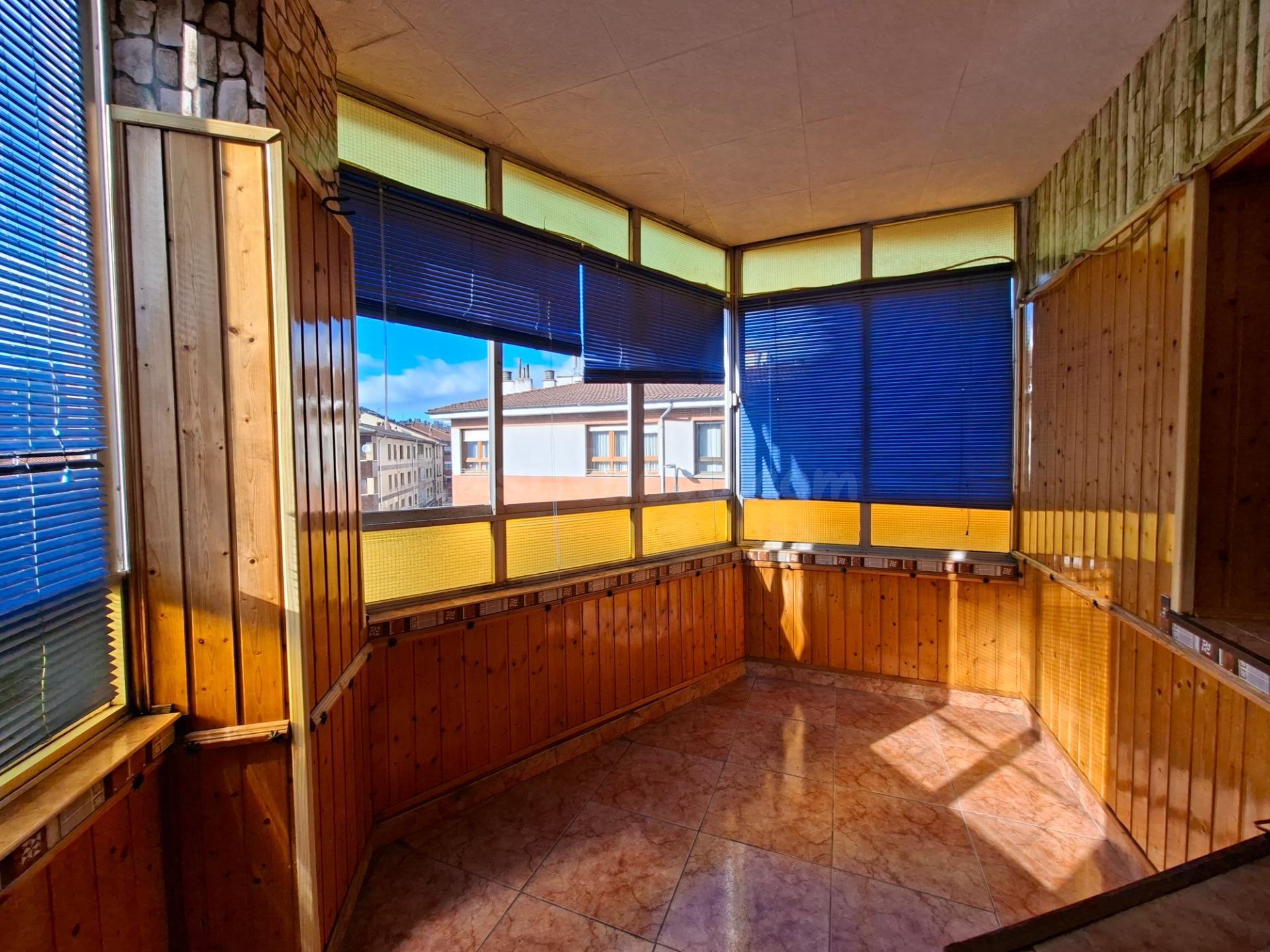 Se vende piso en centro de Lugo de Llanera - foto 3