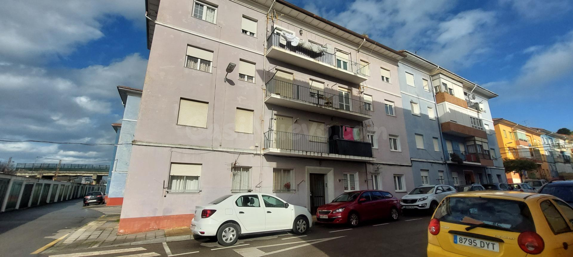 Piso de 2 Dormitorios en Barreda - foto 5
