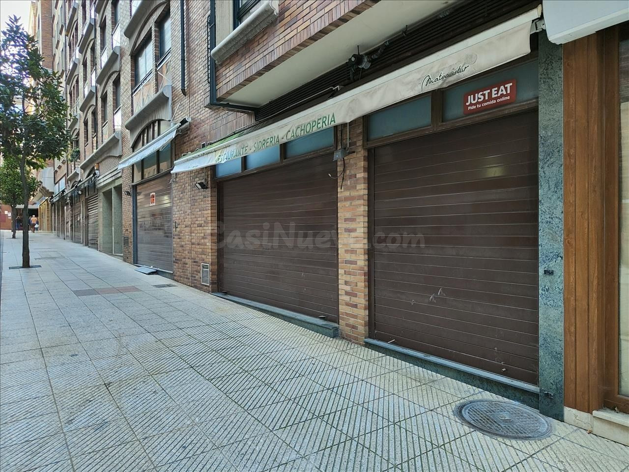 Local comercial 1 habitación 118m² en venta - Milán-Pumarín