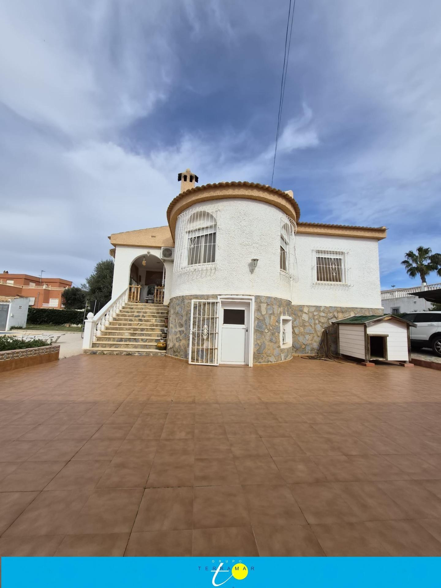 FABULOSO CHALET CON PISCINA PRIVADA Y GRAN TERRAZA, IDEAL PA - foto 5
