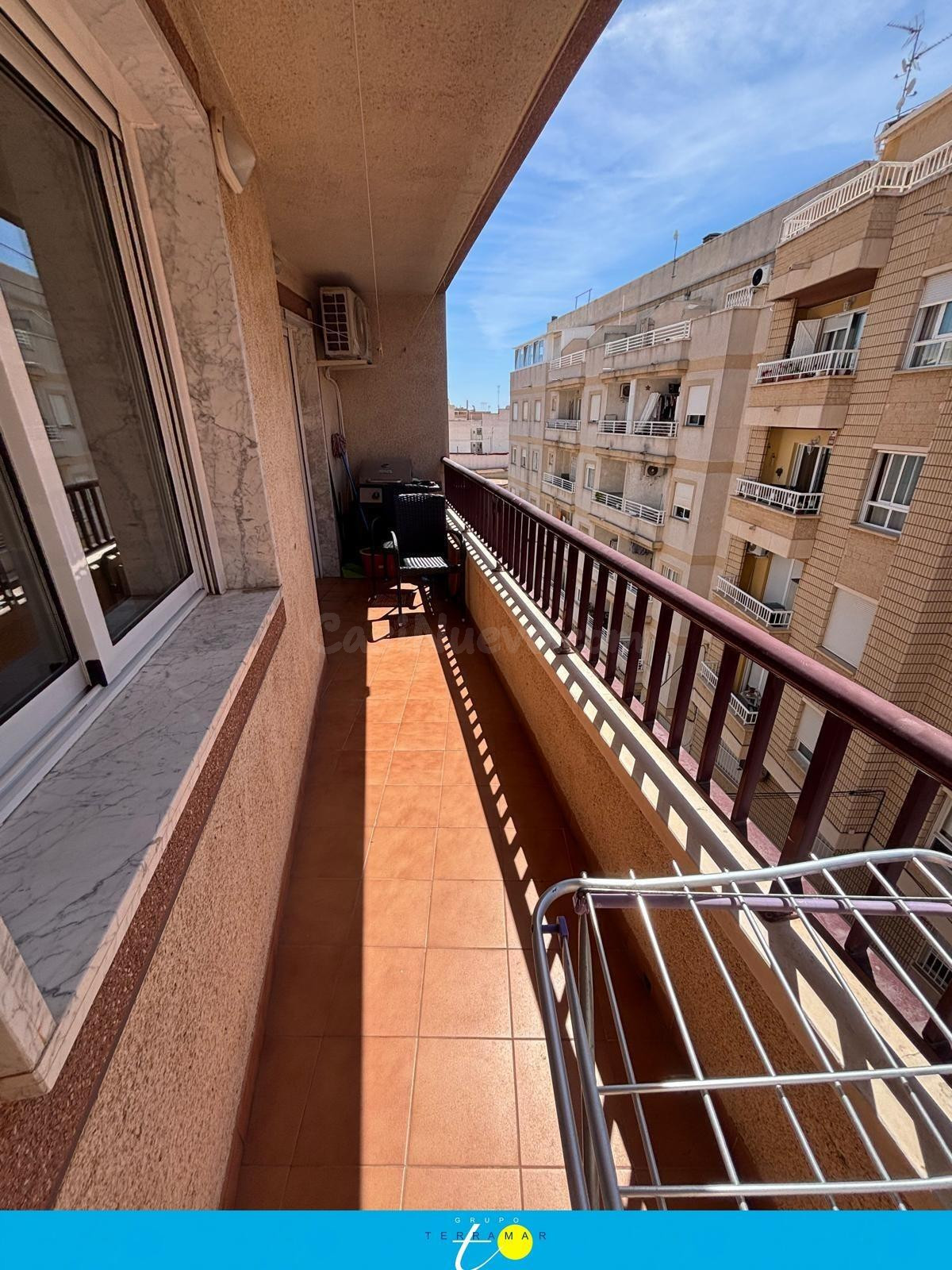 FABULOSO APARTAMENTO A UNOS PASOS DEL CENTRO URBANO, MUY LUM