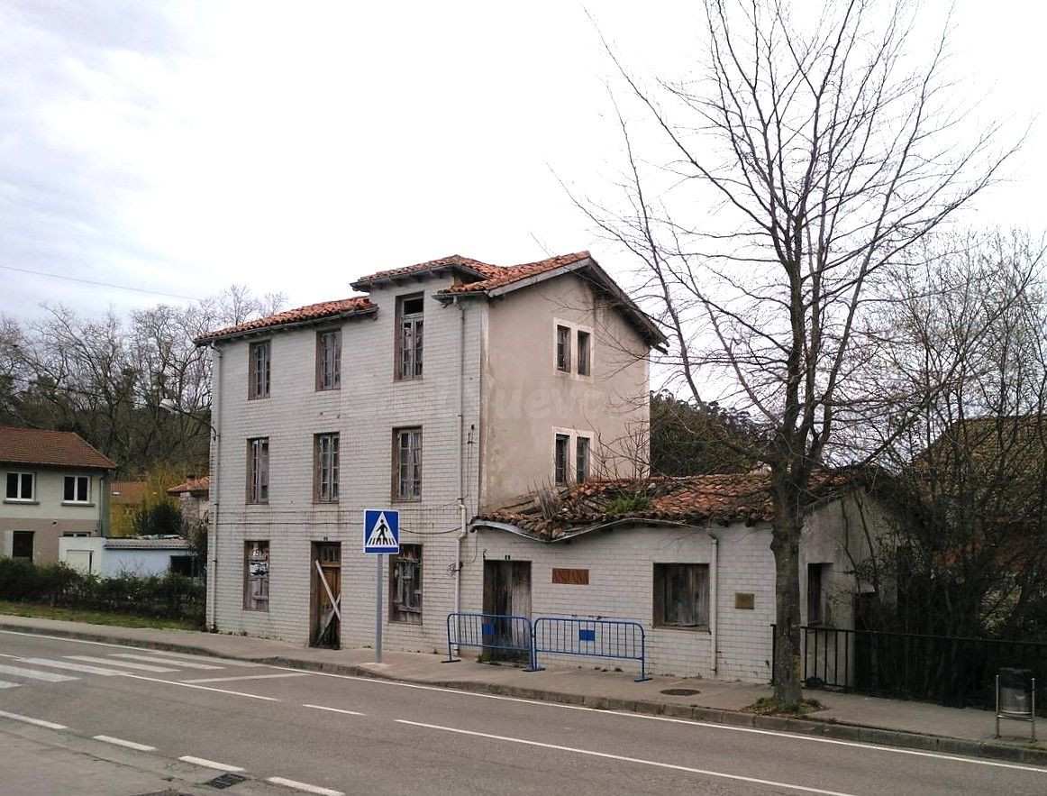 Casa 4 habitaciones 320m² en venta - Northern spain
