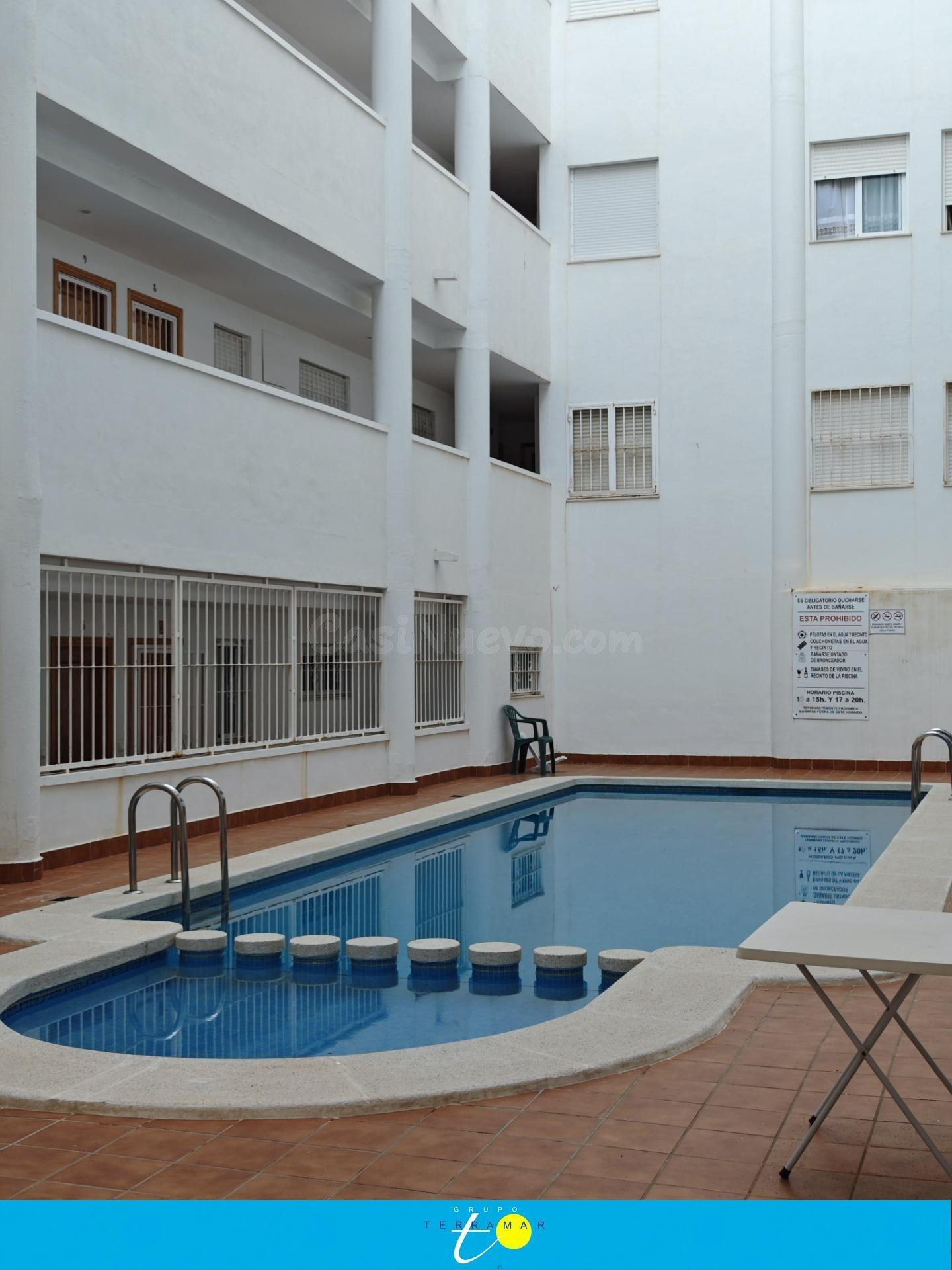 FANTASTICO APARTAMENTO CON PISCINA COMUNITARIA, IDONEO COMO 