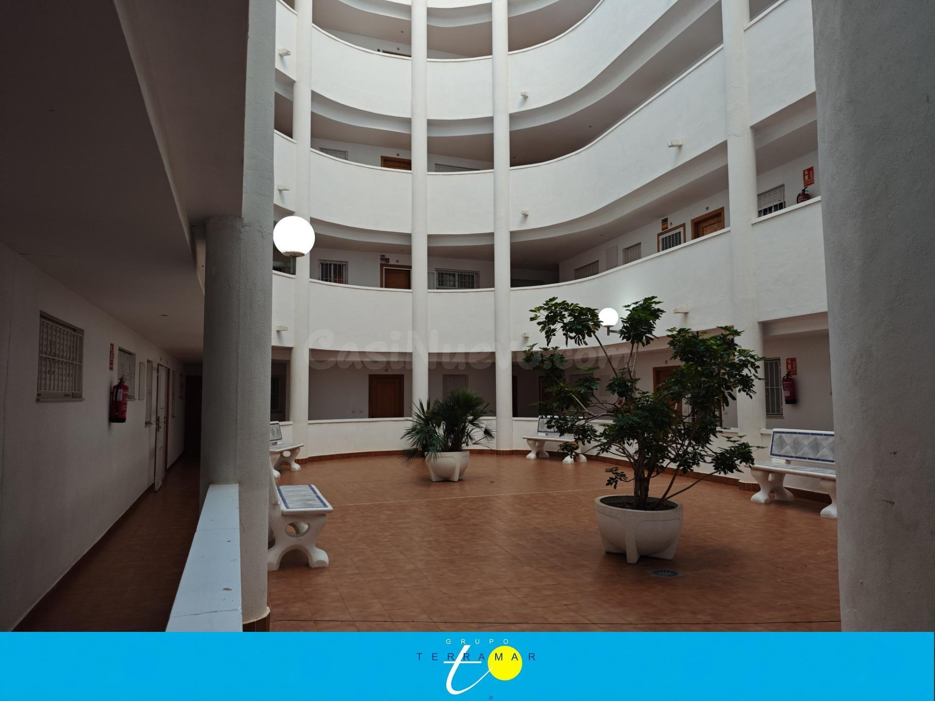 FANTASTICO APARTAMENTO CON PISCINA COMUNITARIA, IDONEO COMO  - foto 2